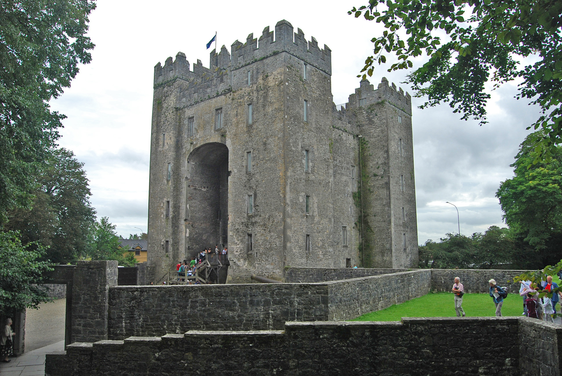 Bunratty Castle